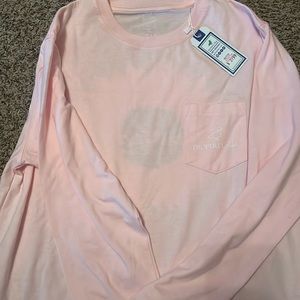 Long sleeve xl kids could fit small in women